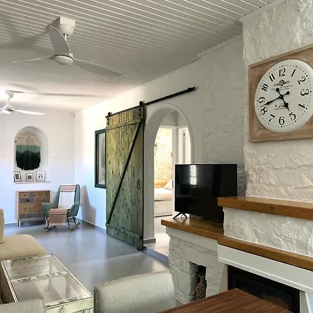 Apartment The Fig Tree House Lofou
