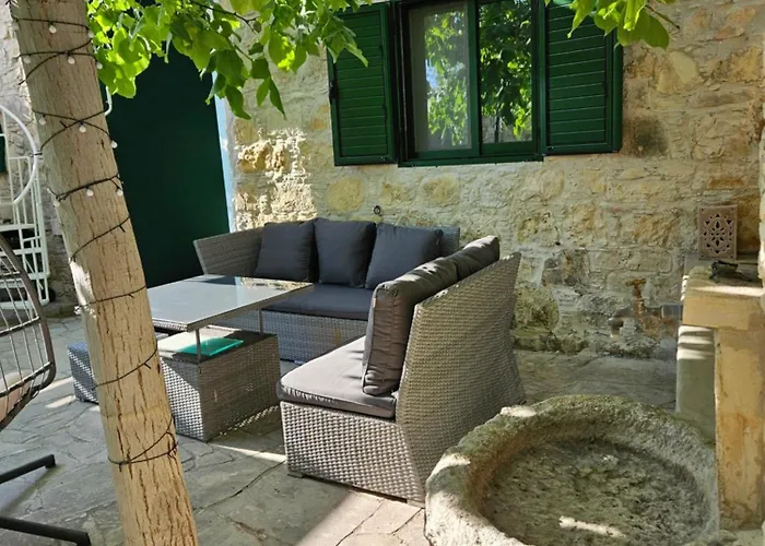 The Fig Tree House Lofou